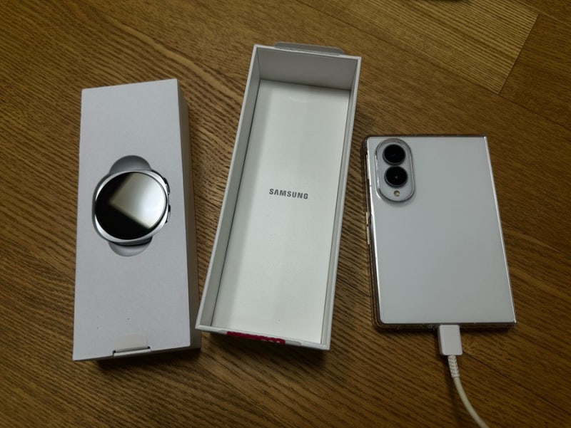 갤럭시 z폴드8 사전예약 & 갤럭시워치9 44mm 실버 구매 완료!