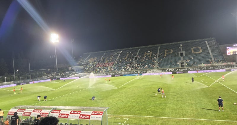 [축구직관] 폭염경보에 축구 보러 간 사람 나야 나!! - 2026 K리그2 21R 김포FC : 충북청주FC(김포....