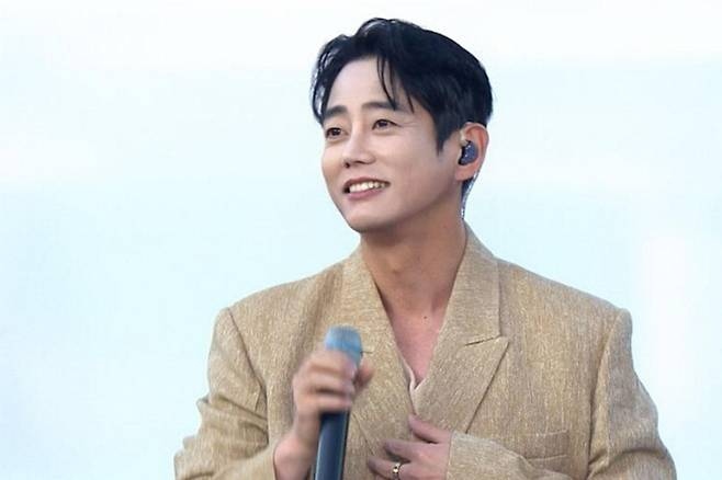 <b>테이</b> 3년 공백 고백, 친형 같던 <b>매니저</b> 떠난 뒤 남은 이유