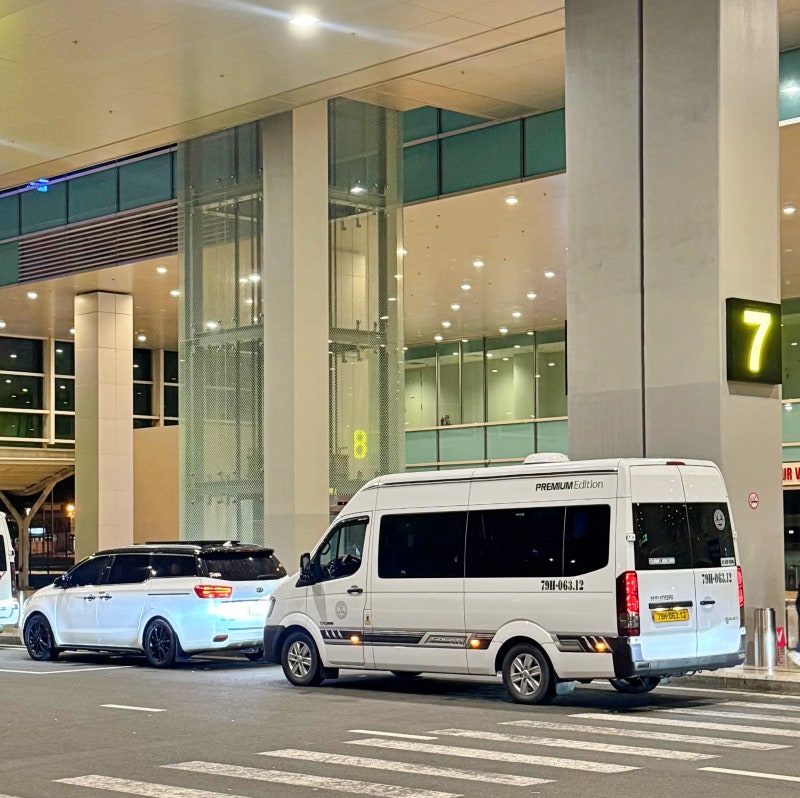 나트랑 공항 픽업 그랩 택시 예약 가격 사용법 4인승 7인승