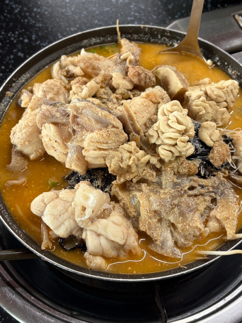 각지불 들깨아구탕 : 제주 조천맛집 강민경유튜브 웨이팅