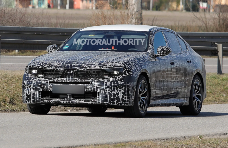 "2027년 뭐가 달라지나" BMW 5시리즈 페이스리프트