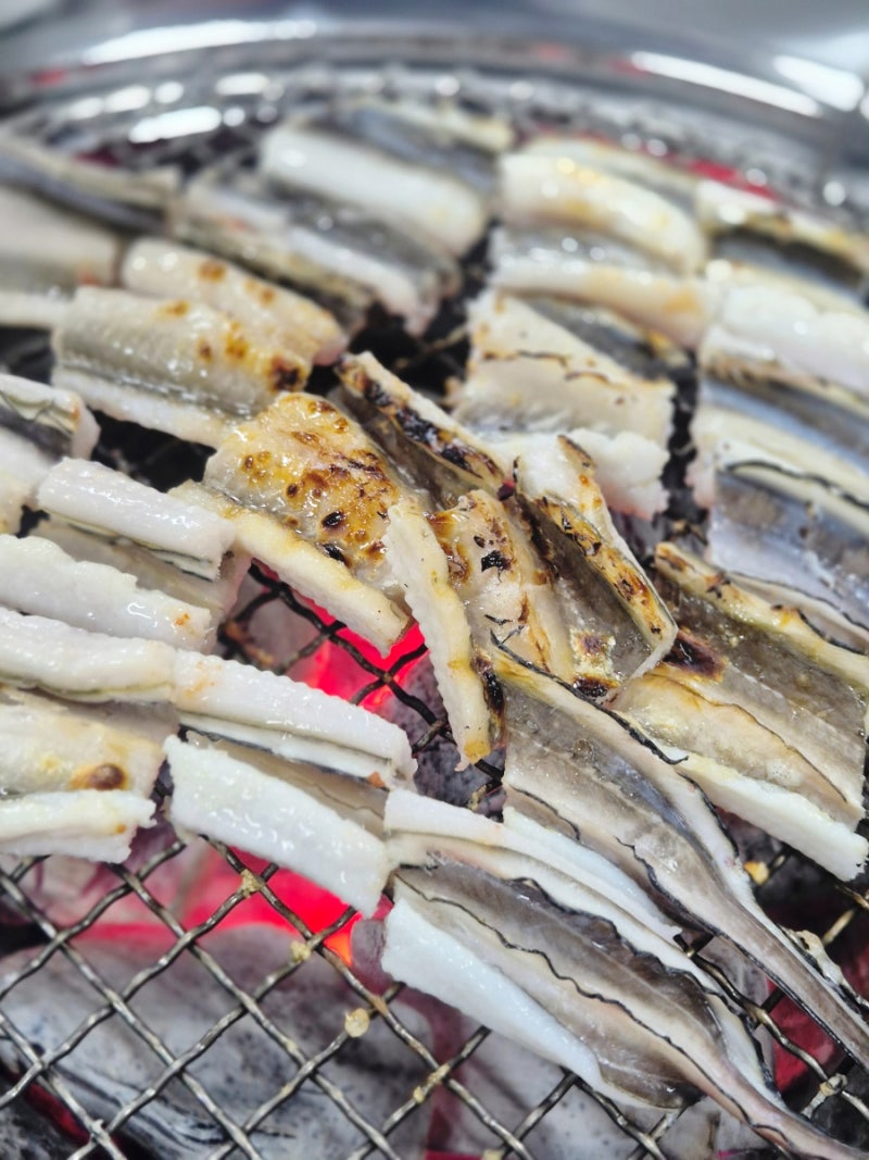 마산 구산면 해양드라마세트장 근처 장어맛집｜여름 보양식 가족외식으로 좋은 명주숯불장....
