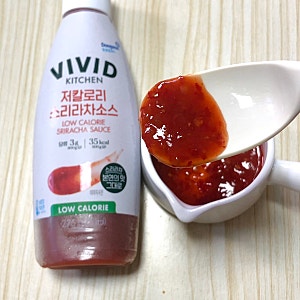 비비드키친 저당 소스 추천 부담없는 저칼로리 스리라차 내돈내산