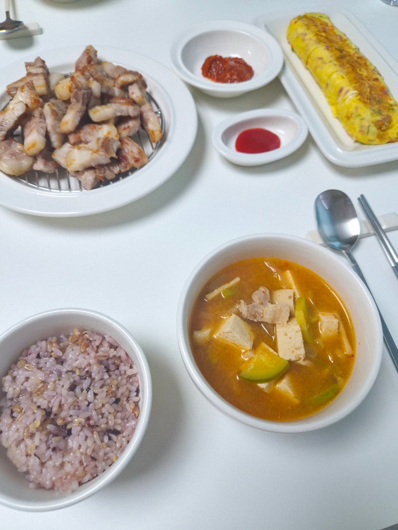 된장찌개 끓이는법 간단하게 다담 양념 하나로 맛있게 끓이기