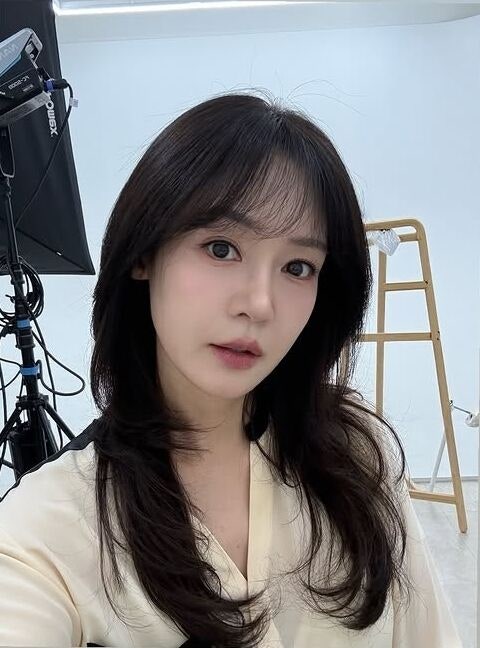 성유리 45세 맞아? 쌍둥이맘의 변함없는 미모…핑클 ‘원조 요정’ 근황 화제
