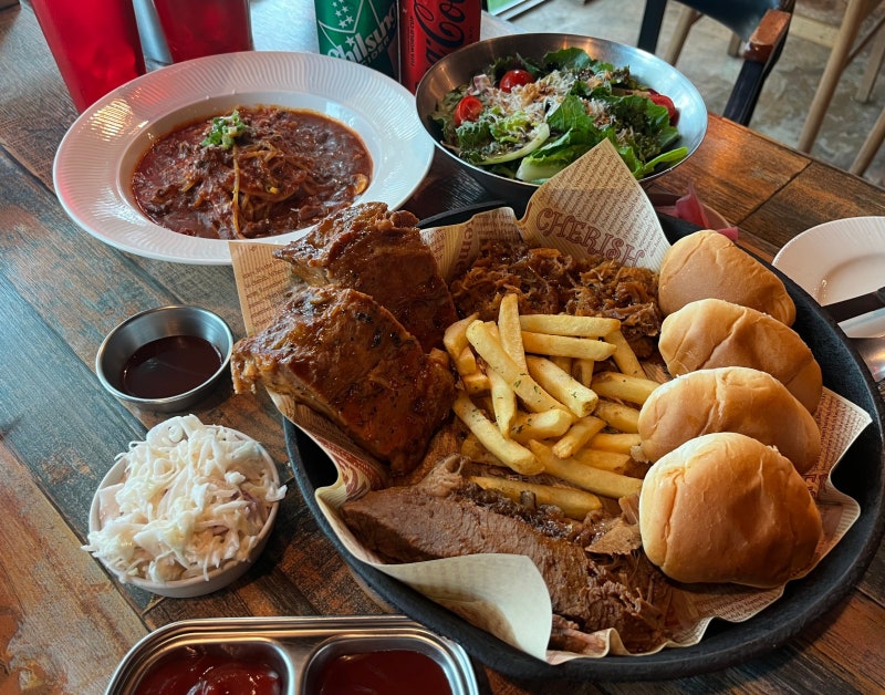 용인 처인구 바베큐 맛집, 러스틱스모크하우스! 식객 탐방(BBQ 플래터와 파스타)