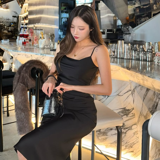 “청순한 얼굴만 기억했다면 의외다! 이진 치어리더가 응원석에서 보여주는 또 다른 분위기....
