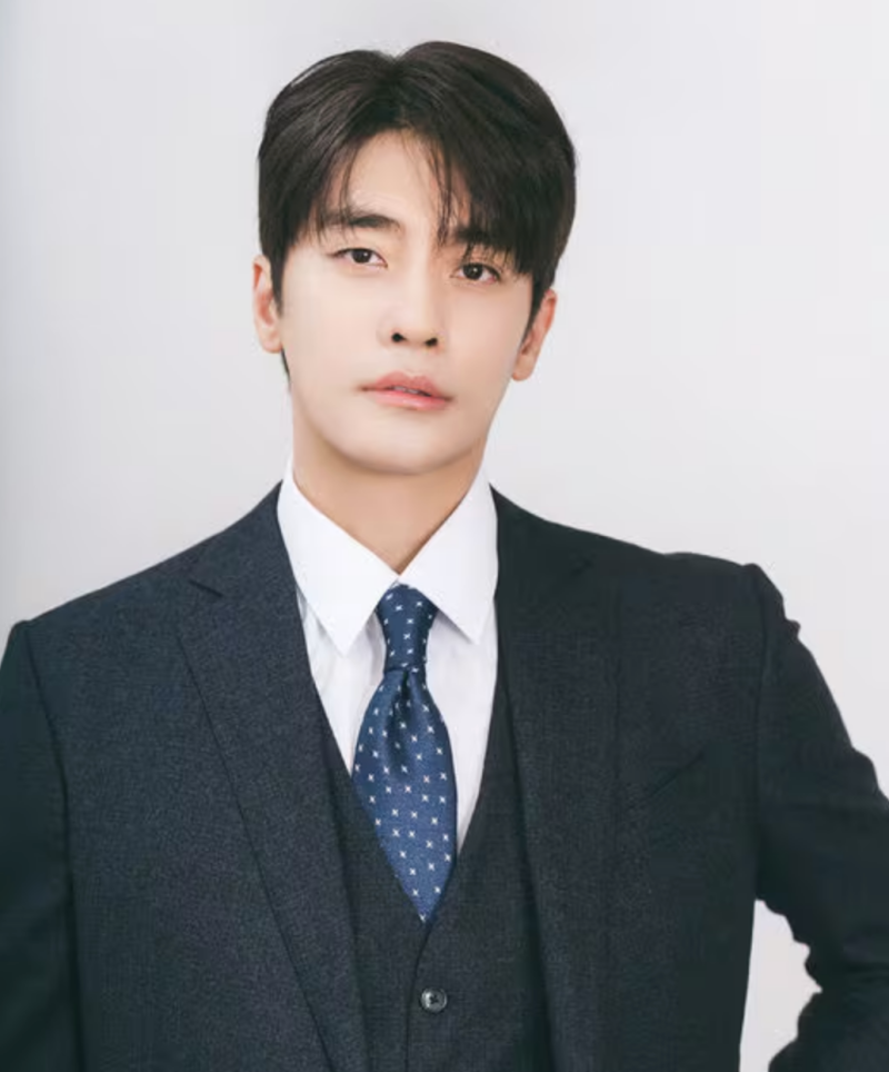 성훈, 새 로맨스 드라마 출연 확정! '보스의 노골적 취향' 주연 확정‘What a Boss Wants’에서 보....