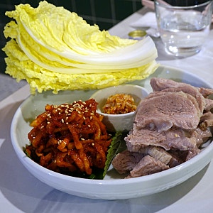 [서울마포구맛집/창전동맛집/홍대맛집]미로식당 - 미로소갈비찜, 제주안심탕수육, 애호박감....