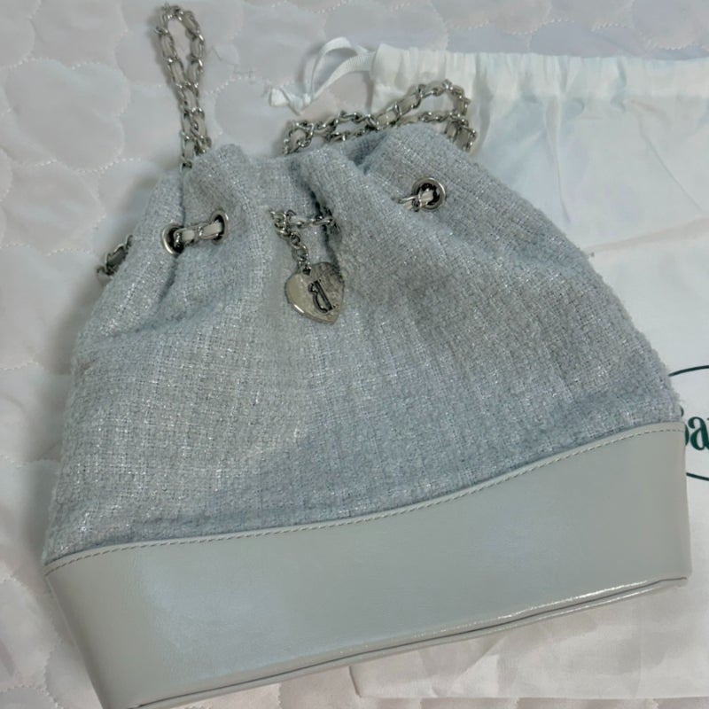 더바넷 가방 트위드 체인 백팩 민트 내돈내산 Tweed Drawstring Chain Backpack_Mint