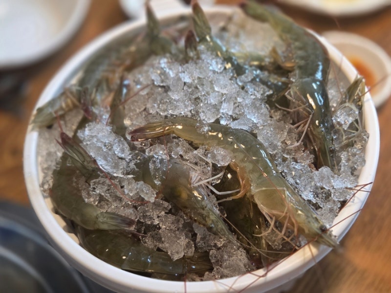인천 생새우회 오도리 일동수산 회 직판장