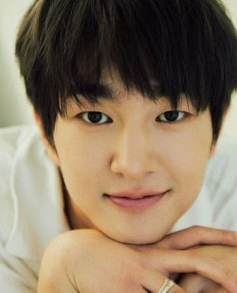 'I Thought She Was a Doctor'… SHINee's Onew's 'Injection Auntie' Allegation and Why He Was Directly Investigated