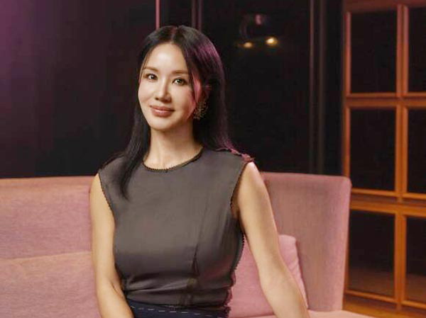 “이런 얼굴 처음” 최수영, ‘오케이 마담2’에서 처음 맡은 빌런