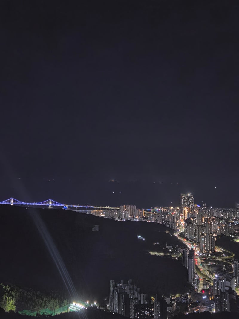 [부산 여행/드라이브] 부산 시내가 한눈에 담기는 역대급 뷰포인트! '황령산 봉수대' 야경 감....