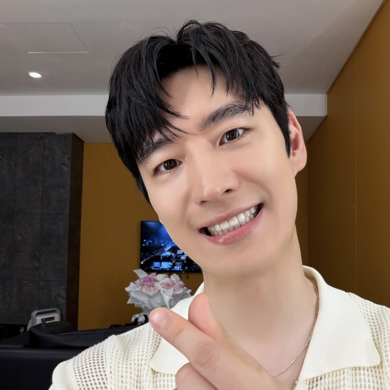 이나은 조진웅 하영까지.. “파트너 악재" 이제훈 프로필, 나이, 키, 결혼, 작품, 승산있습니....