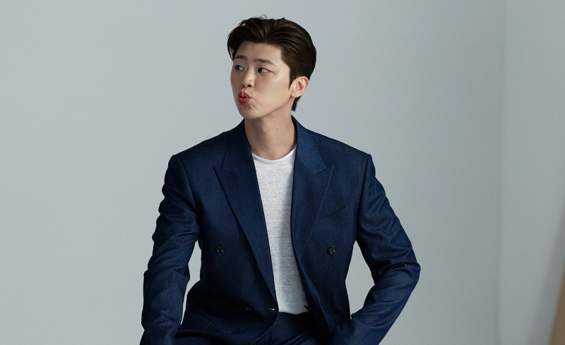 박지현, 프로필 촬영 비하인드 한 장이 팬카페 뒤집은 2가지!!