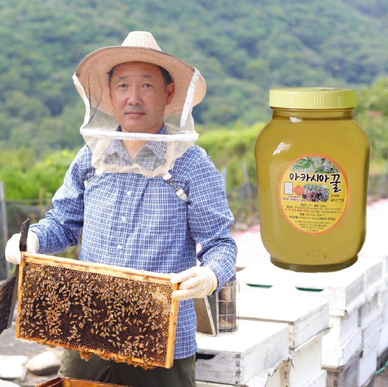 잘 나가는 제품 하성천연벌꿀 [26년 햇꿀]지리산 벌꿀 청청골 산청 명품 벌꿀 2.4kg, 2.4kg, 1개 ....