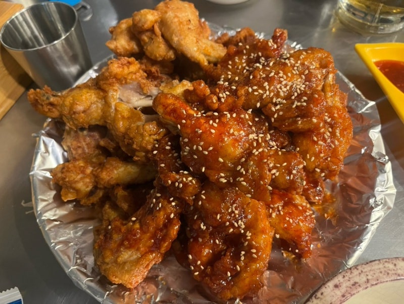 함덕 맛집 제주닭집 | 30분 웨이팅해서 먹은 반반치킨 후기