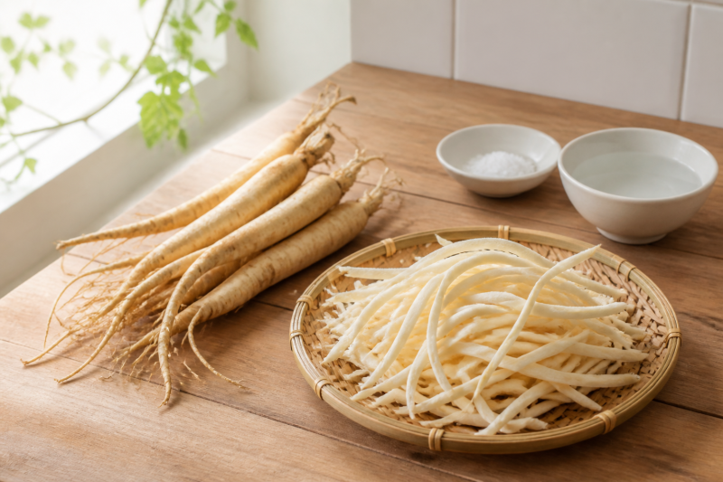 [도라지 이야기] 도라지 손질법, 쓴맛 제거는 소금물·설탕물·쌀뜨물 중 뭐가 가장 효과적일....