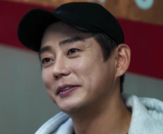 "본업보다 수입이 어마어마.."사업으로 수백억 대박 터뜨린 연예인 TOP4