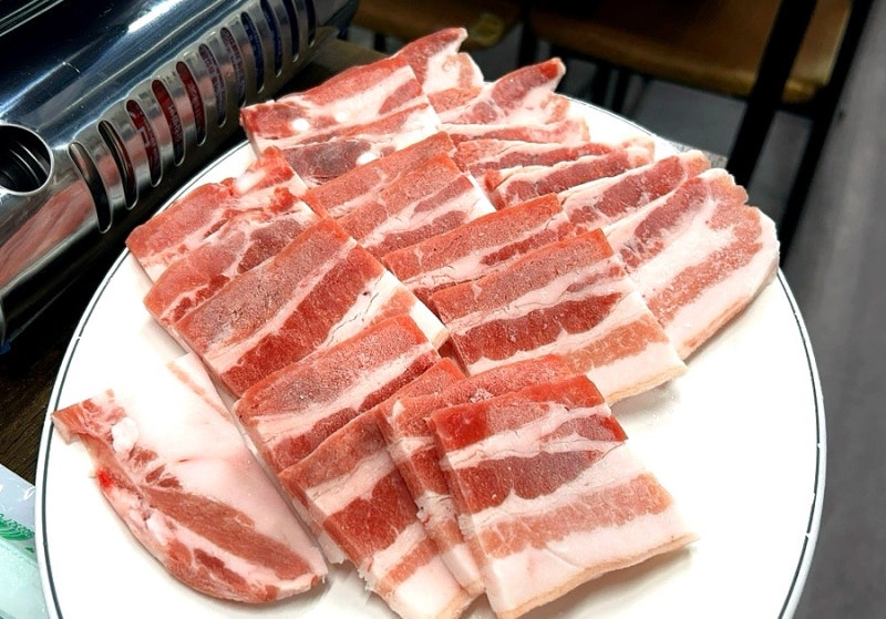 천안 냉삼 맛집 한정식 뺨치는 반찬까지 주는 냉삼노포식당