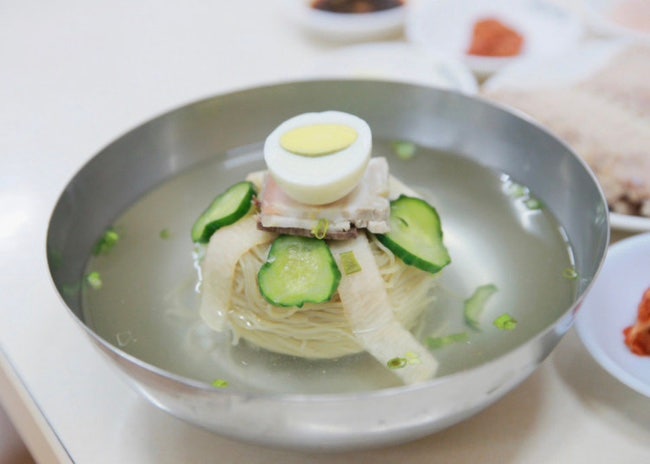 냉면 랩소디부터 성시경, 존박까지｜서울 평양냉면 맛집 리스트