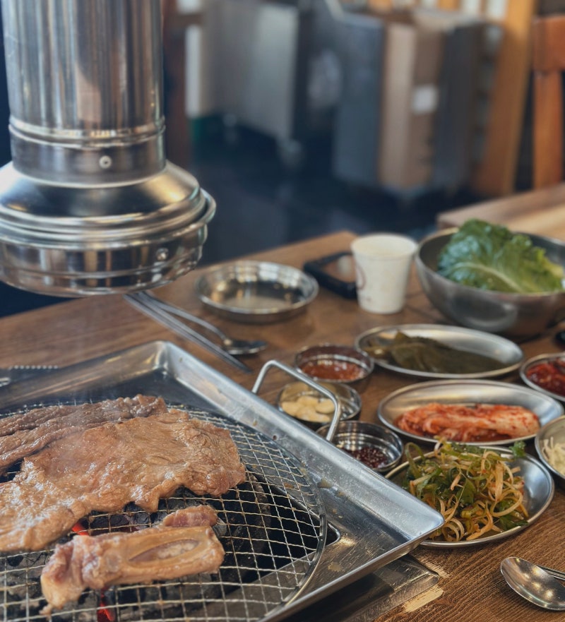 [양평] 두툼한 한돈 LA 갈비 현지인 맛집 - '양평갈비' 만족 후기