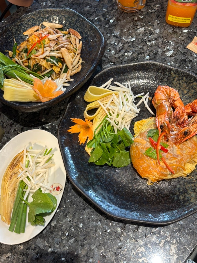 방콕 맛집 팟타이 탑싸마이 아이콘시암점