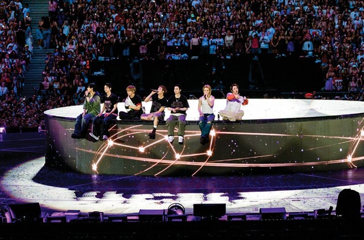 BTS, 그래미 전면 보이콧 "음악은 지역과 언어로 나뉘지 않아야"