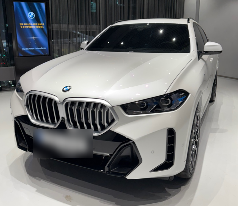 2026 BMW X6 xDrive 40i 최신 제원 정보