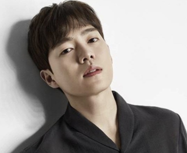 “벌써 다섯 번째 <b>음주운전</b>” <b>손승원</b> 오늘 항소심 선고…징역 1년→....