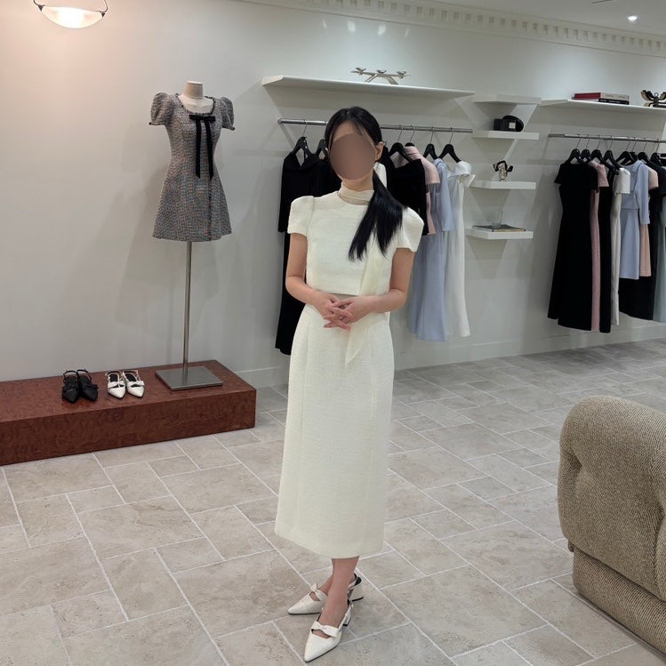 플로움 쇼룸 2부드레스 피팅