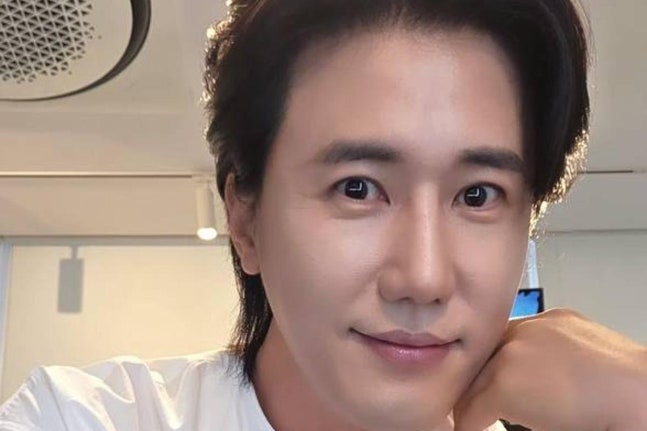 <b>신성</b>, 갑상선암 재발 이어 <b>위암 4기</b> 父 간호