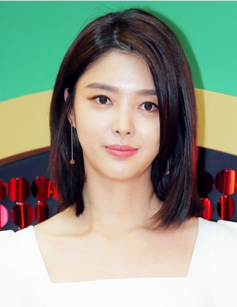 일일극 여왕 엄현경 나이 프로필 결혼 남편 차서원과의 영화 같은 러브스토리