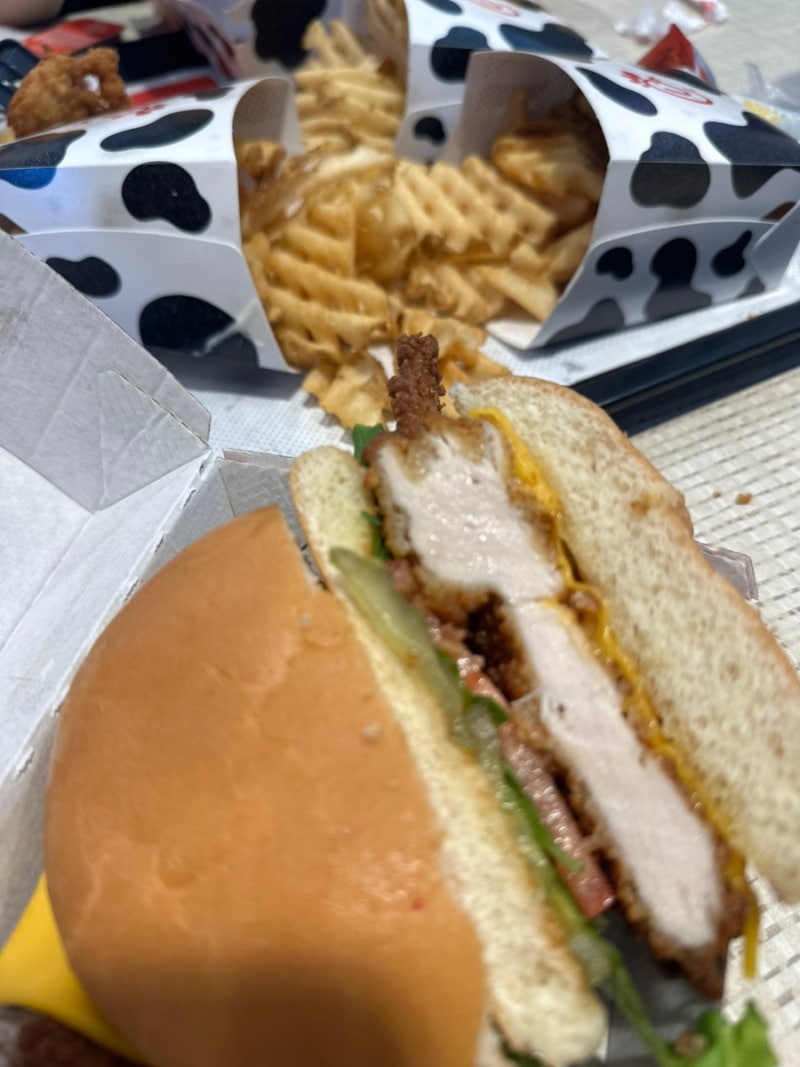 [시애틀 일상] 미국 맛 느껴지는 소소한 한 끼, 칙필레 즐기기