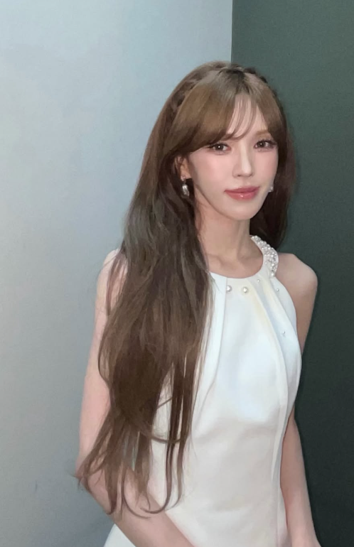 "이게 같은 사람이라고?" 레드벨벳 웬디, 뼈말라 체형 논란 속 데뷔 초 vs 현재 핏 비교