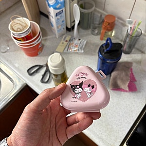 다이소 산리오 삼각김밥 케이스 좋다좋다!