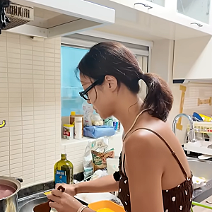 황정음 이혼 후 아들이 부탁하자 뭐라고 했을까요? 다들 모르는 한마디에 놀라실걸요?