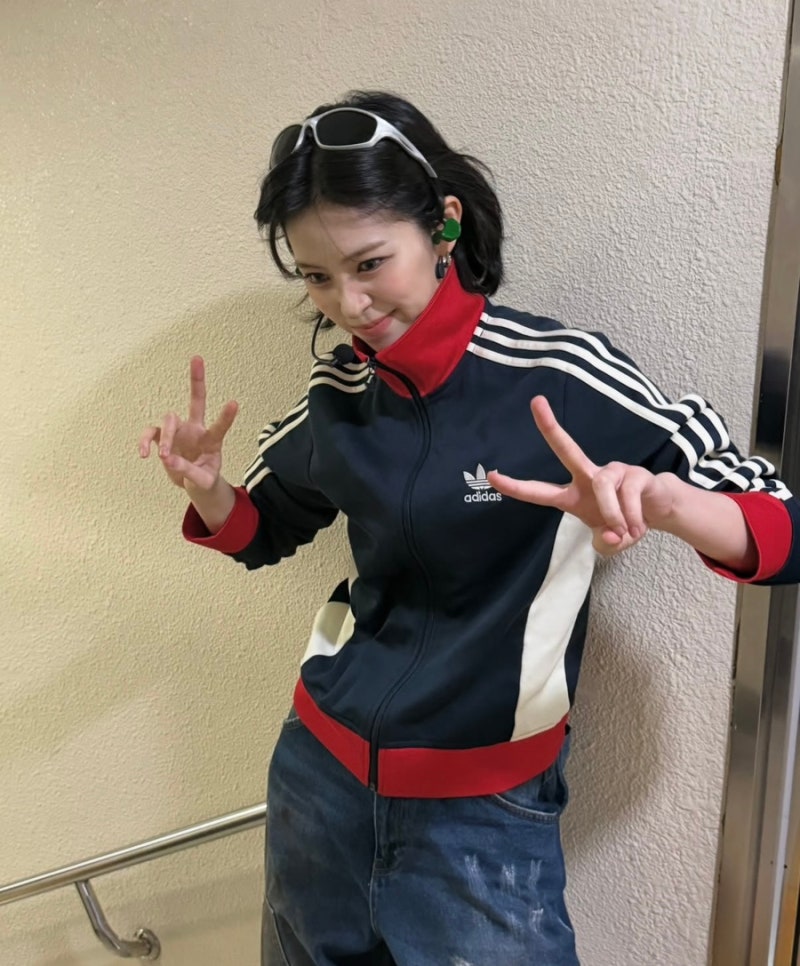 류진 요즘 착장 취향저격, 아디다스 트랙탑에 젠틀몬스터 선글라스