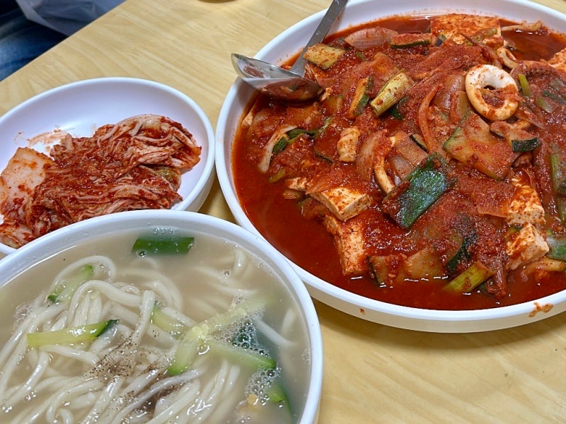 대전 중앙로 두부 두루치기 현지인 맛집 우리칼국수 주말 웨이팅 솔직후기