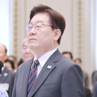 이 대통령 국힘 의원 골프 회동 배경과 임기 단축 <b>개헌</b>론 발언의 의....