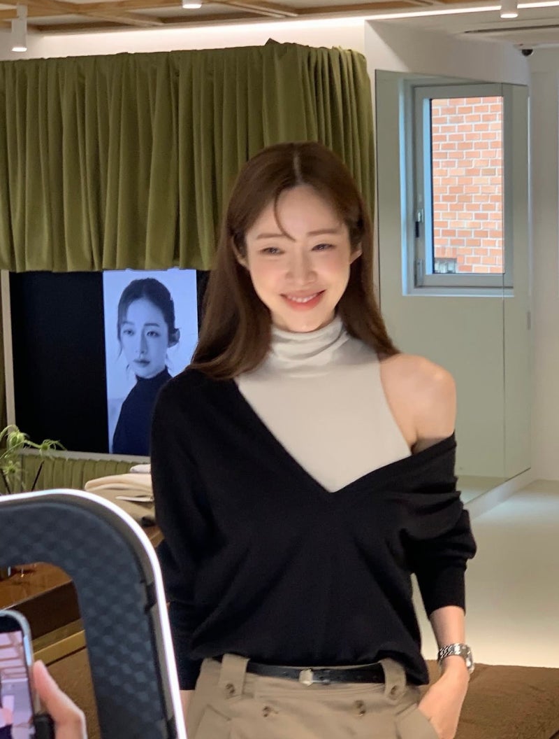 어른 여자 코어의 정석, 차정원 인스타그램 착장 정보 모음｜가방 & 주얼리 정보, 추천 위시....
