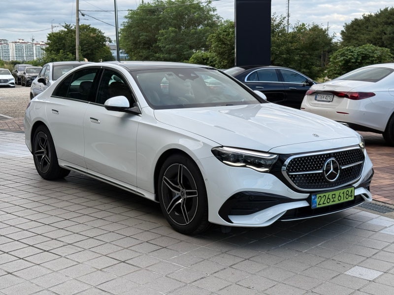 벤츠 E 300 4MATIC AMG Line 가장 많이 찾는 이유가 있습니다 / 8월 할인 및 혜택