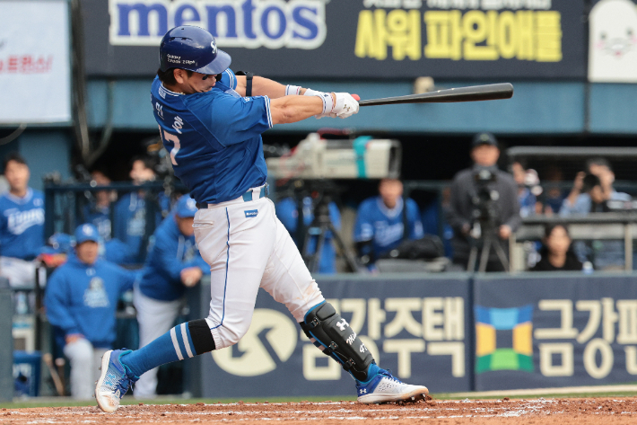 "홈런 2개가 그렇게 어렵냐고?" <b>강민호</b> 시즌 8홈런, 삼성의 선택이 남....