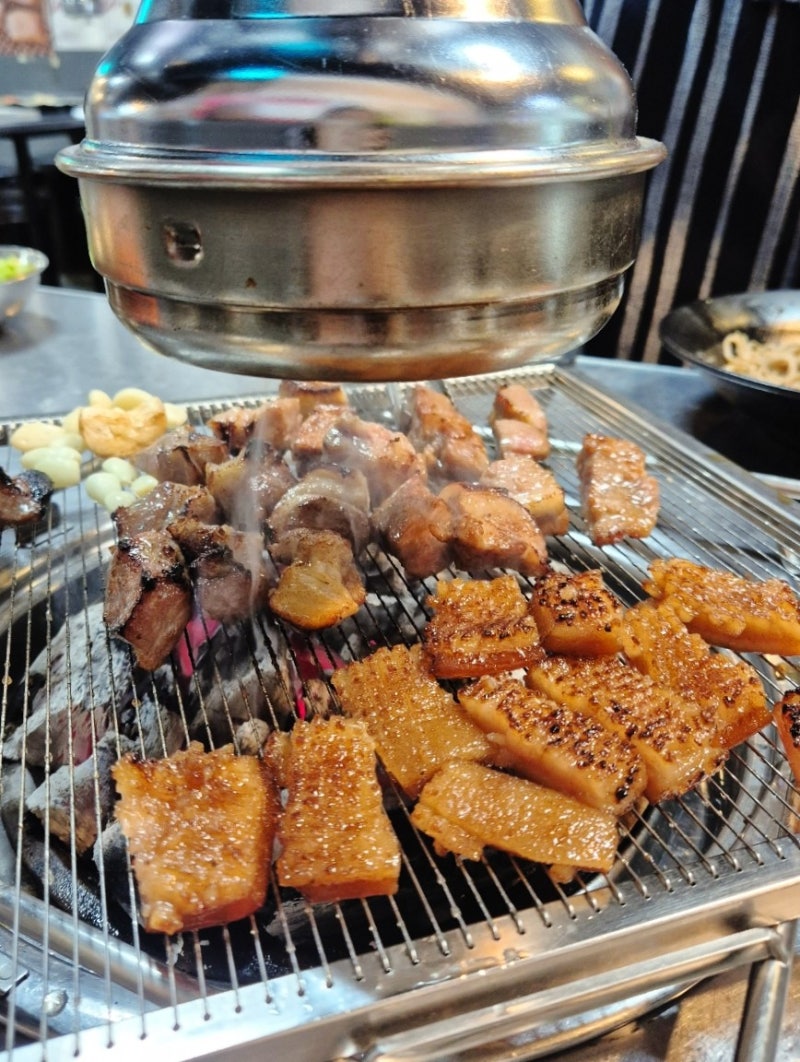 [서울 영등포] 당산오돌 특수부위 꼬들살 두툼껍데기 실크망고목살 주차가능 회식추천