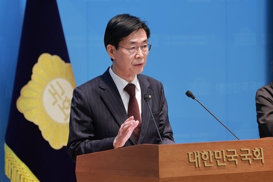 조경태 "여당 소통이 징계 사유?… 李대통령과 골프 친 중진들도 징계하는지 보겠다"