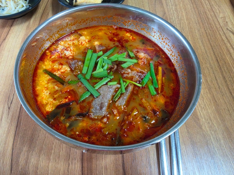 강릉 여행 코스｜초당본가 짬뽕순두부부터 중앙시장 옥시기빵&짬뽕빵 먹거리까지 추천!