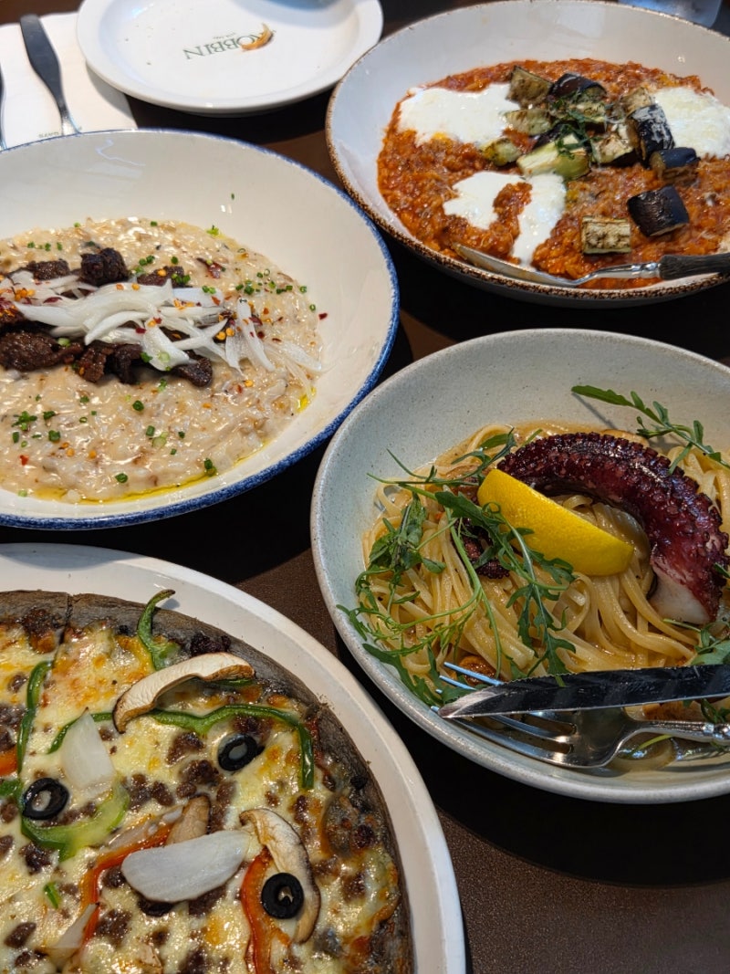 [광화문] 맛과 건강까지 챙기는 디타워 파스타, 피자 맛집 '닥터로빈 광화문점'