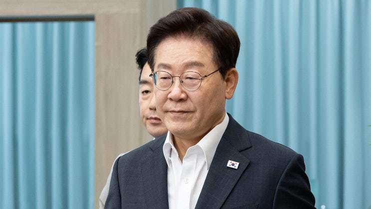 이재명 임기 단축 개헌 <b>4년 중임제</b> 되면 다시 출마할 수 있나
